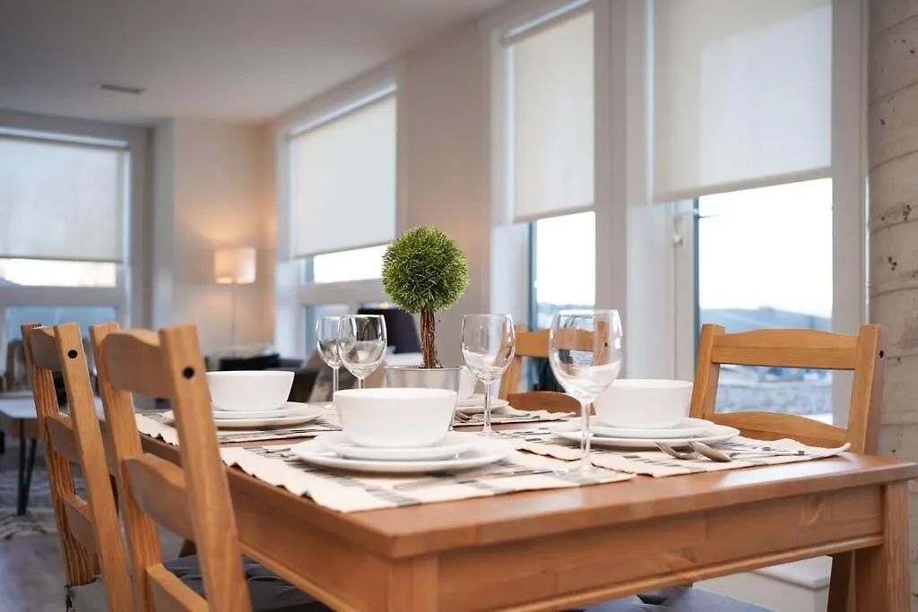 New Ocean Bay New Luxury Condo Sleeps 5 Parking, Coffee, Ac Halifax
