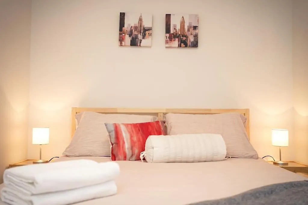 Holiday home New Ocean Bay New Luxury Condo Sleeps 5 Parking, Coffee, Ac Halifax Canada